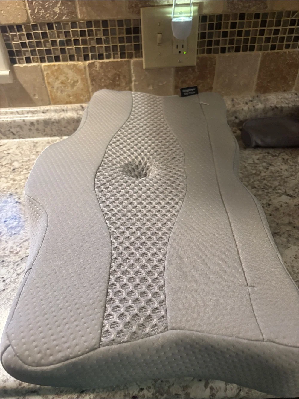 N/A ergonomic contour